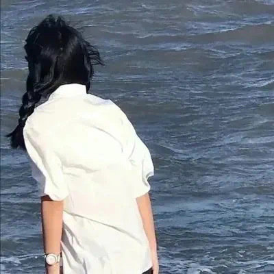 博尔塔拉伴游女生武映颖的资料