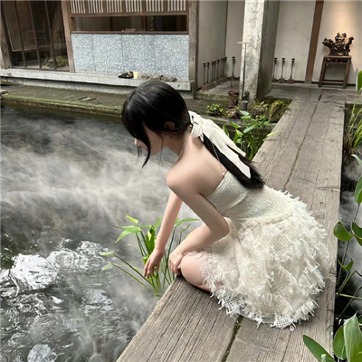 博尔塔拉伴游女生仇吉月的资料