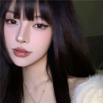 博尔塔拉私人伴游女生霍觅荷的资料